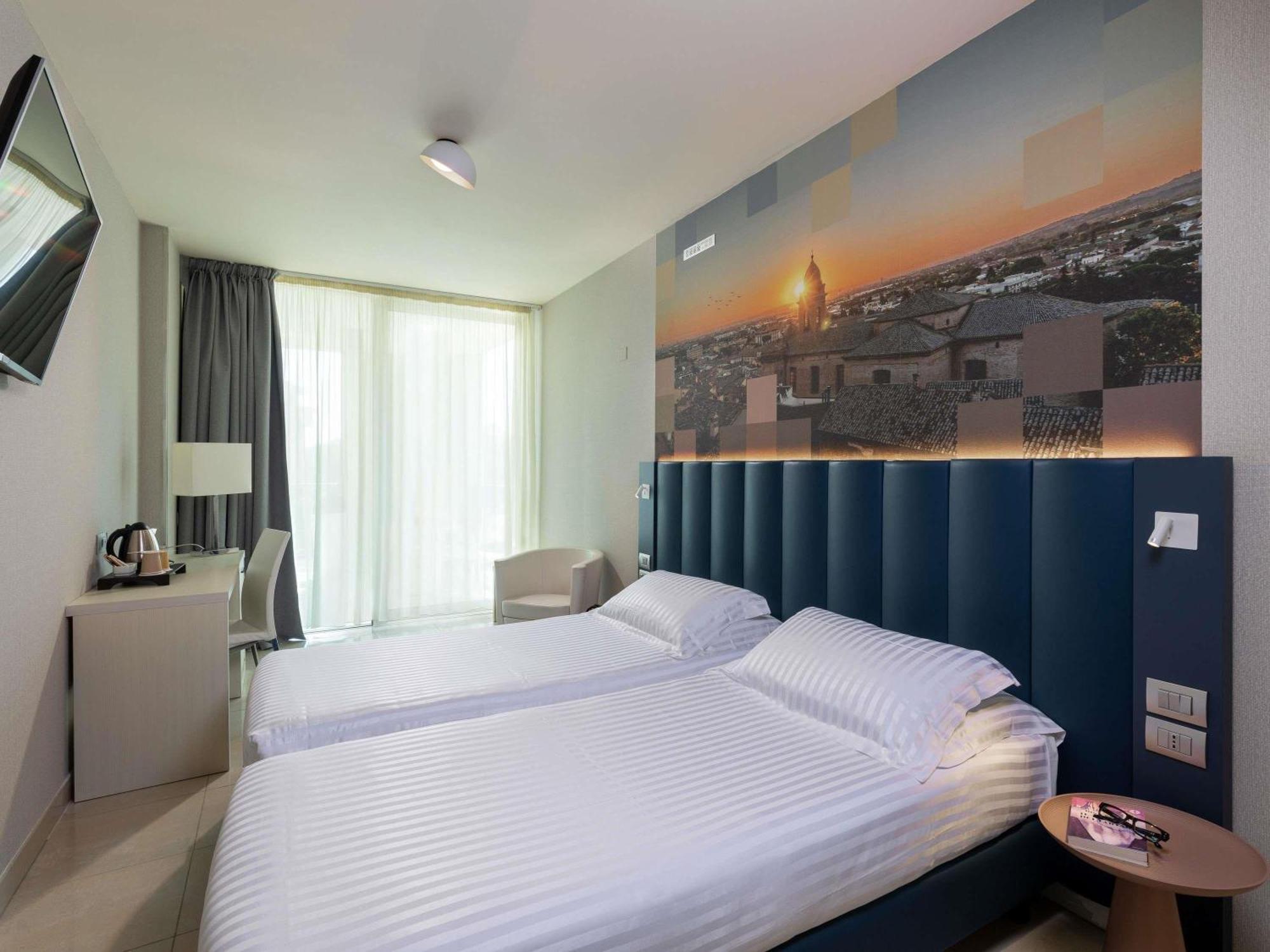 Mercure Hotel Rimini Artis Eksteriør bilde